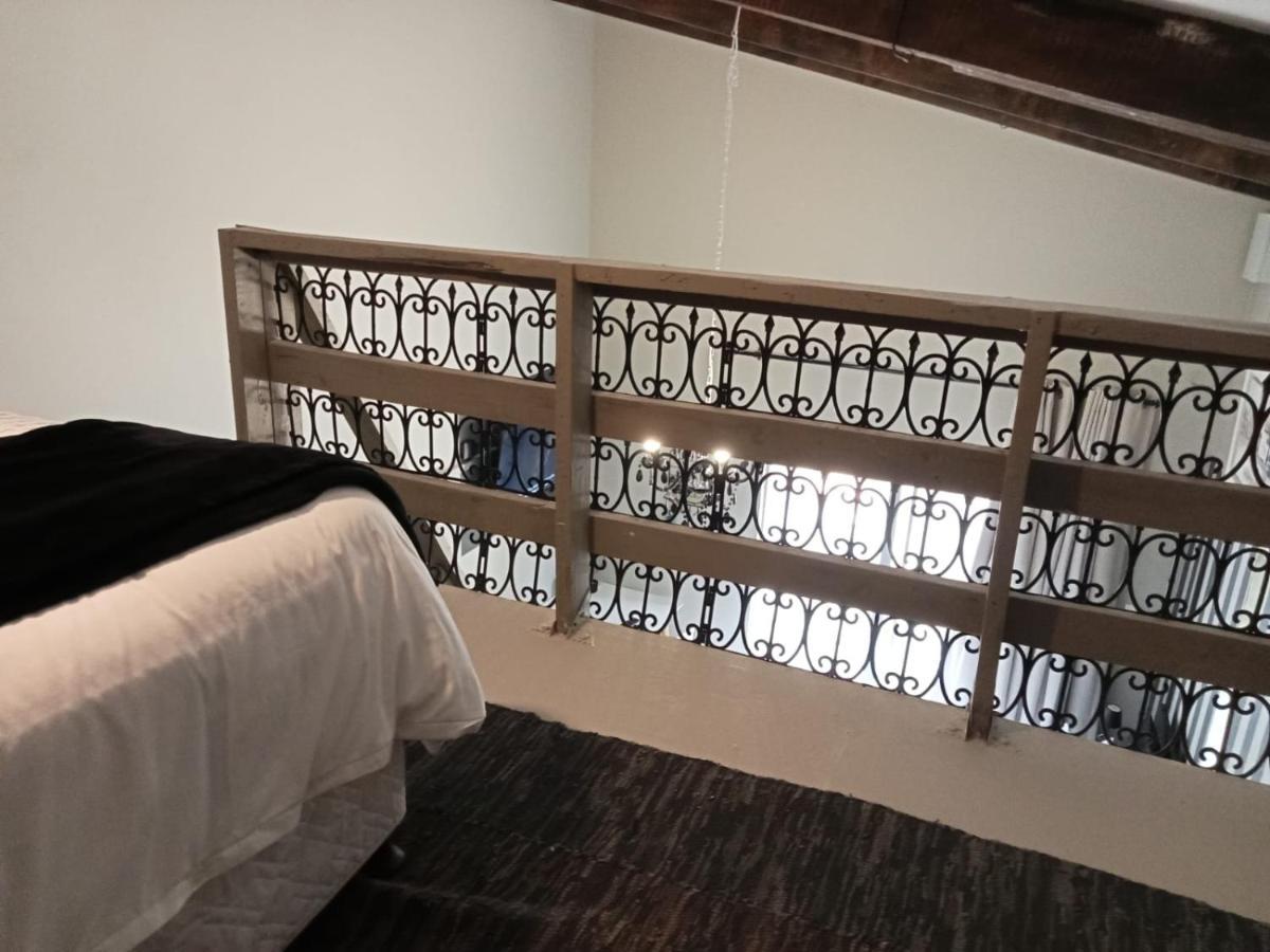 Angel 8 Airbnb Apartment 2 Robertson Ngoại thất bức ảnh